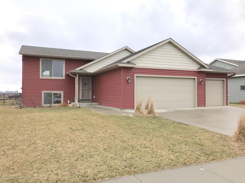 1406 3rd St NW, Kasson, MN 55944