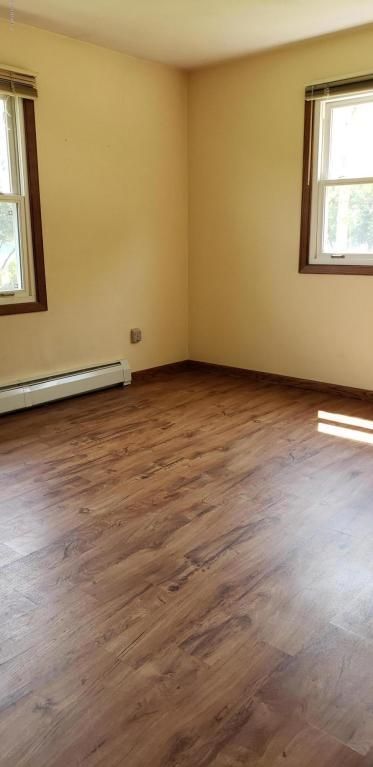 30544 Valleyview Rd, Dakota, MN 55925