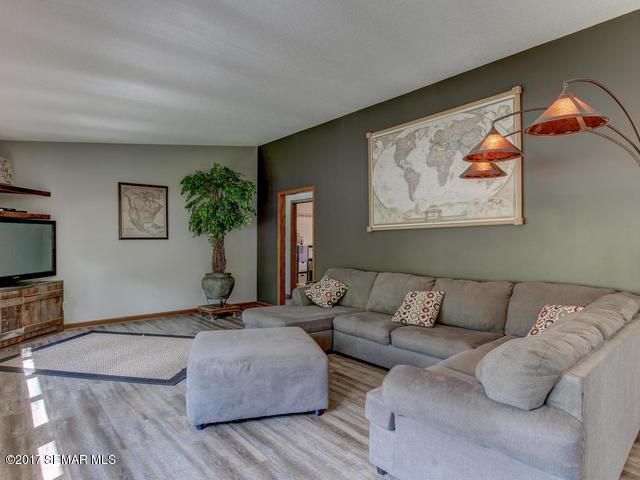 167 Richland Ave, Saint Charles, MN 55972