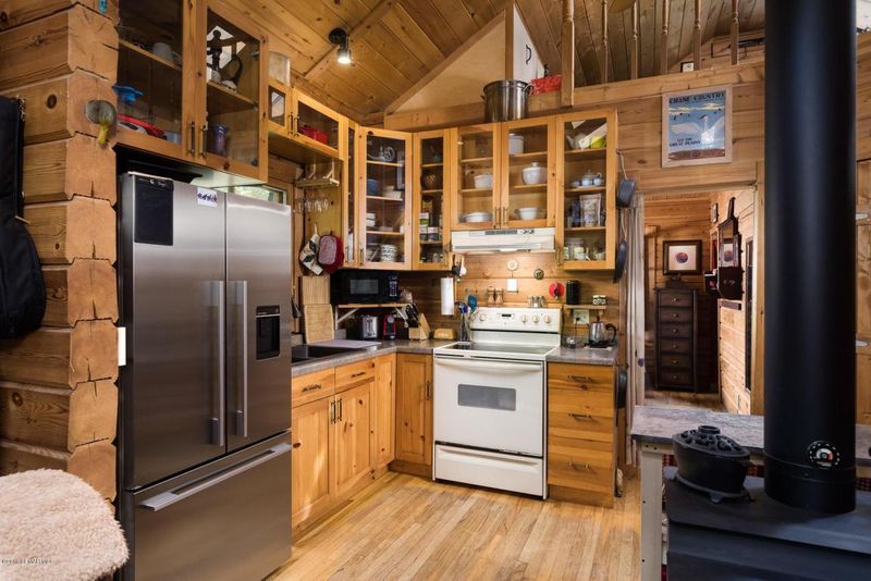 11542 Hillside Rd, Brownsville, MN 55919