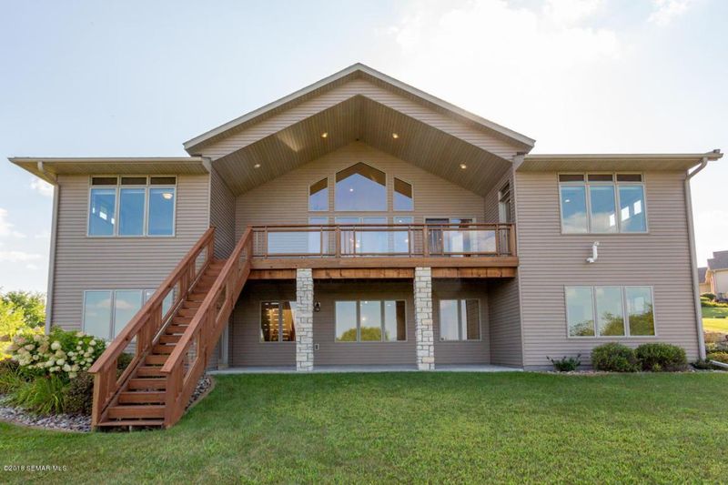 721 Zumbro Oaks Ln NW, Oronoco, MN 55960