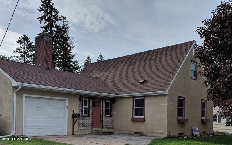 1109 East Ave, Zumbrota, MN 55992