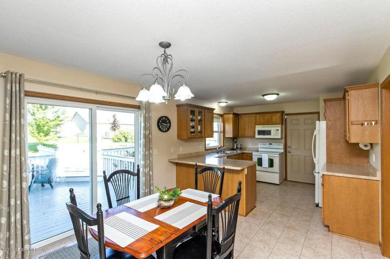 479 Christina Ct, Zumbro Falls, MN 55991