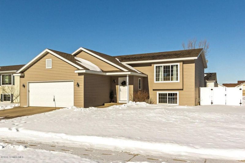 719 3rd St NE, Byron, MN 55920