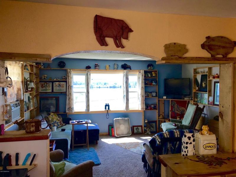260 N State Rd 35, Alma, WI 54610