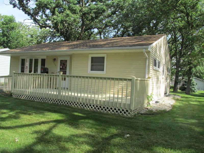 1913 7th Ave SE, Austin, MN 55912