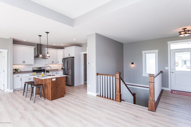 682 Simmons Pl NE, Byron, MN 55920
