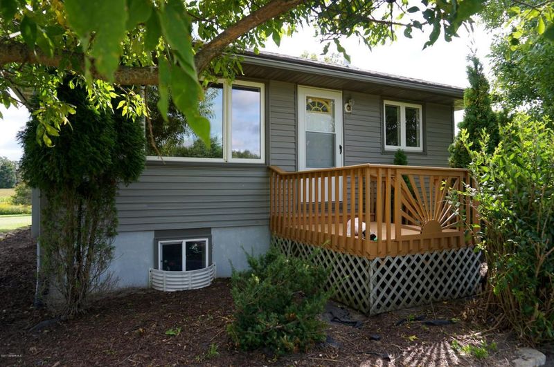 13837 630th St, Claremont, MN 55924