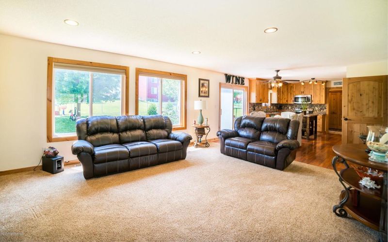 5210 Lexington Pl NW, Rochester, MN 55901