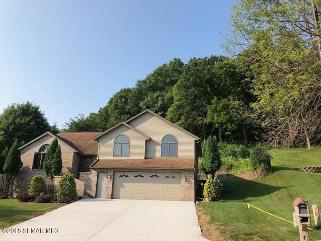 59 Shady Oak Ct, Winona, MN 55987