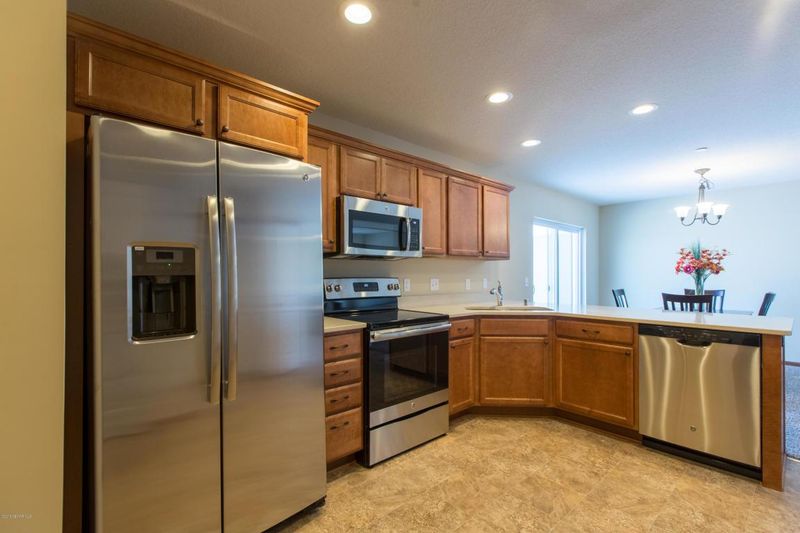 5135 Foxfield Dr NW, Rochester, MN 55901