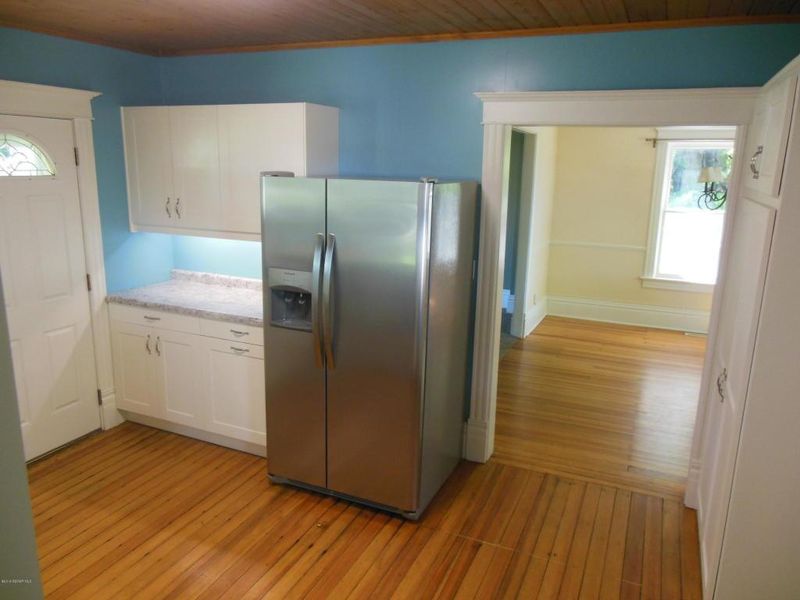 716 Linn Ave SW, Owatonna, MN 55060