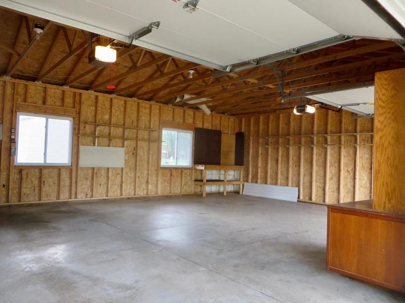 411 Center Ave S, Eyota, MN 55934