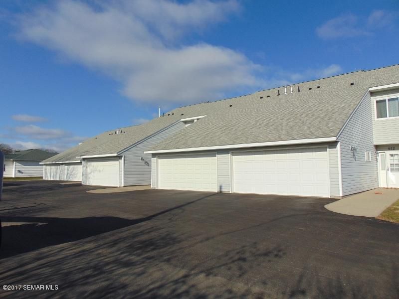 610 11th Ave NE #4, Waseca, MN 56093