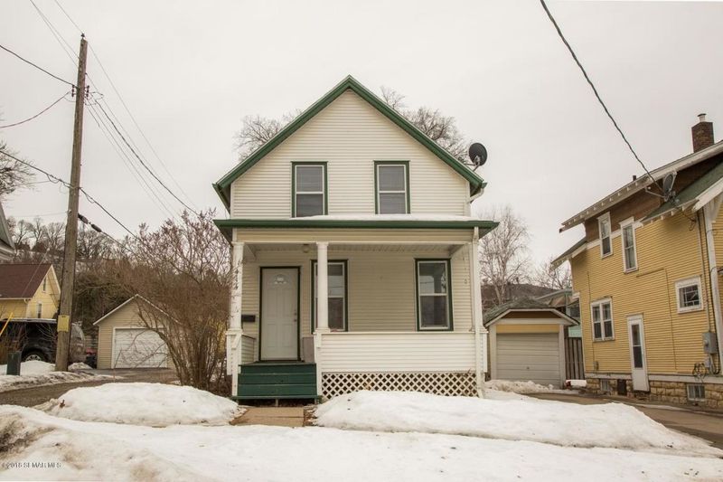 414 Dakota St, Red Wing, MN 55066