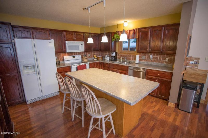 2008 24th St SE, Rochester, MN 55904