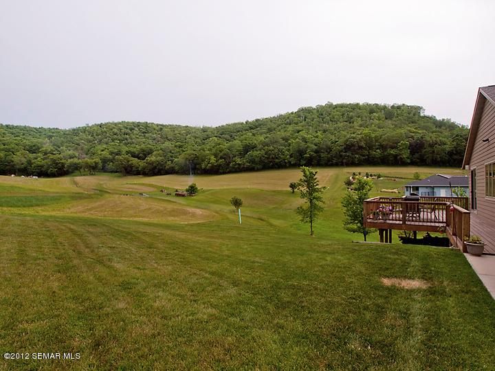 161 Rimrock Rd, Rollingstone, MN 55969