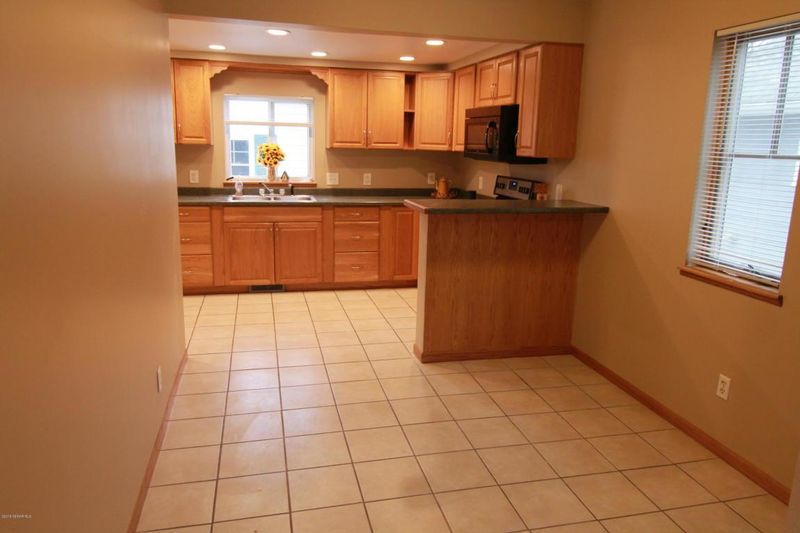 1010 3rd Ave SW, Austin, MN 55912