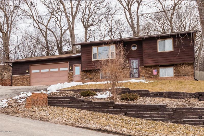 1426 24th Ave SE, Rochester, MN 55904