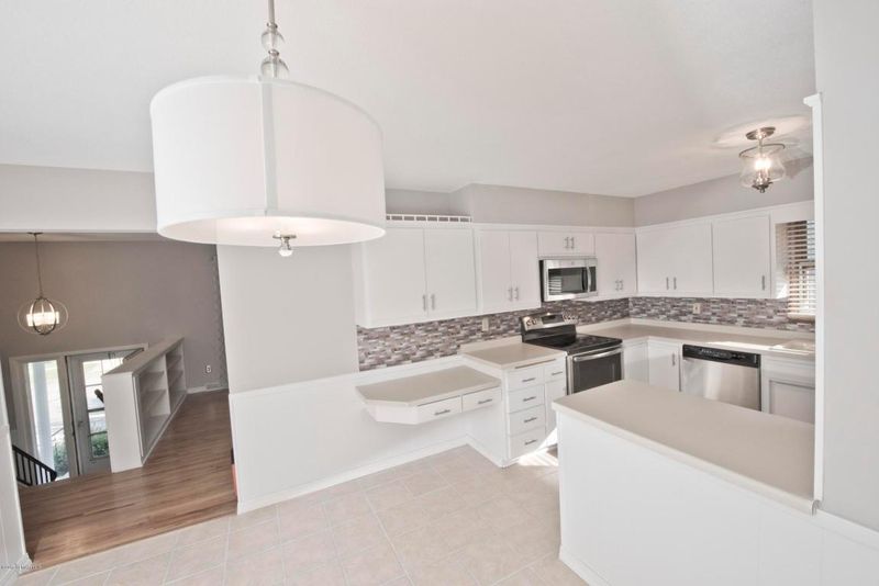 1303 29th St NW, Rochester, MN 55901