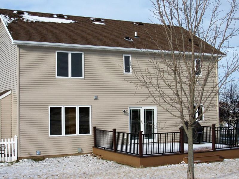 5198 54th Ave NW, Rochester, MN 55901