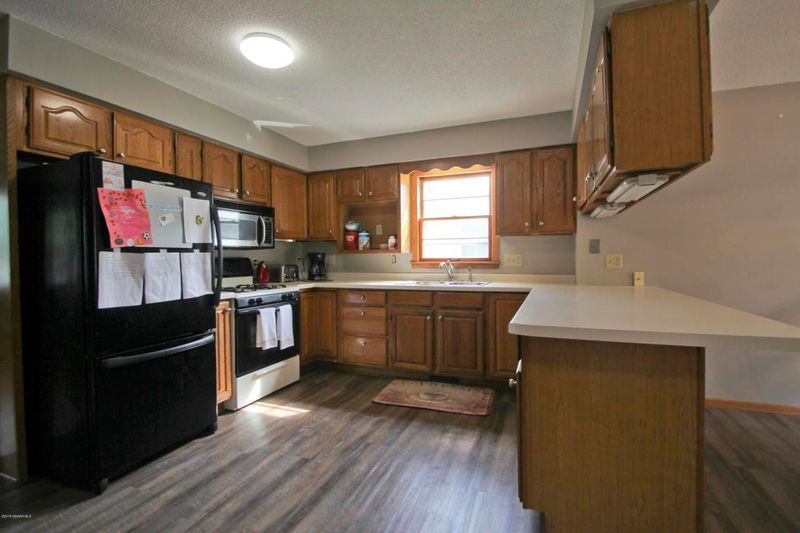 2354 15th Ave NW, Rochester, MN 55901
