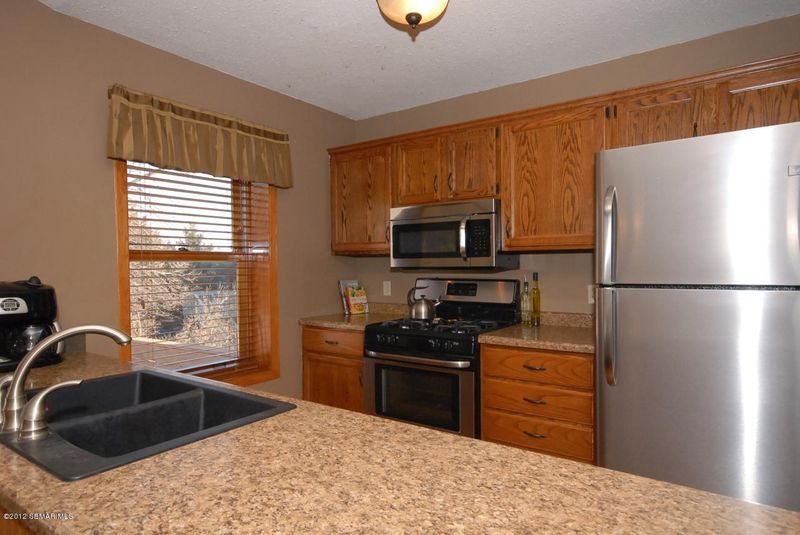 4422 Glen Ln NW, Rochester, MN 55901