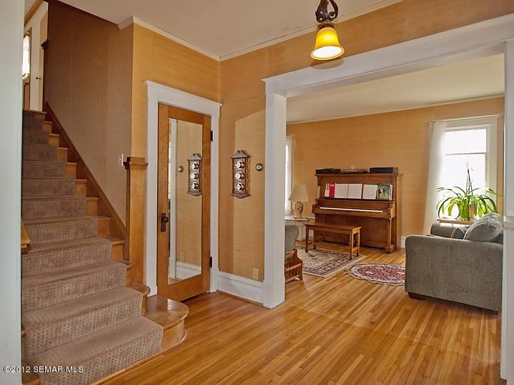 310 7th Ave SW, Rochester, MN 55902