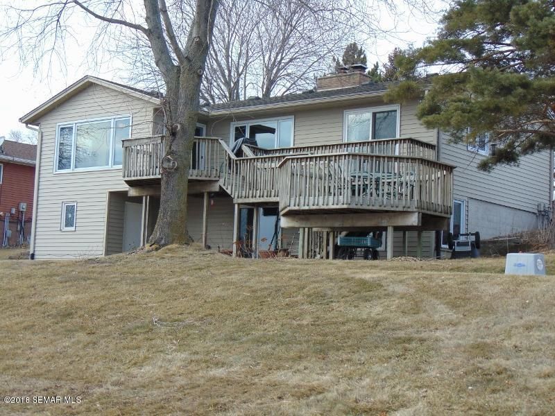 14494 Bunker Dr, Waseca, MN 56093