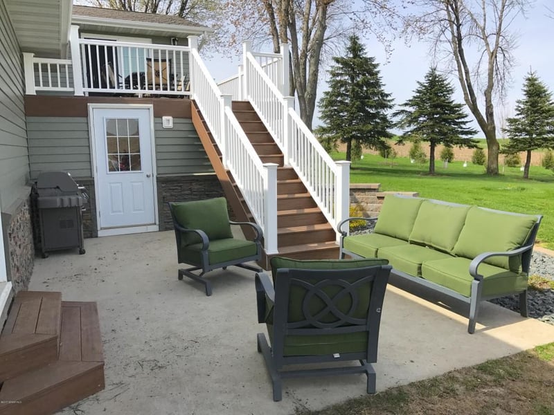 6868 State Highway 22, Walters, MN 56097