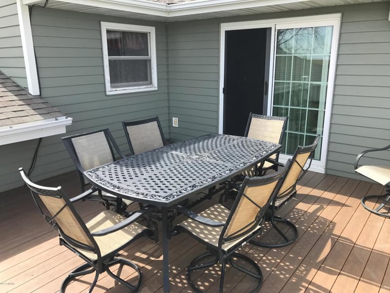 6868 State Highway 22, Walters, MN 56097