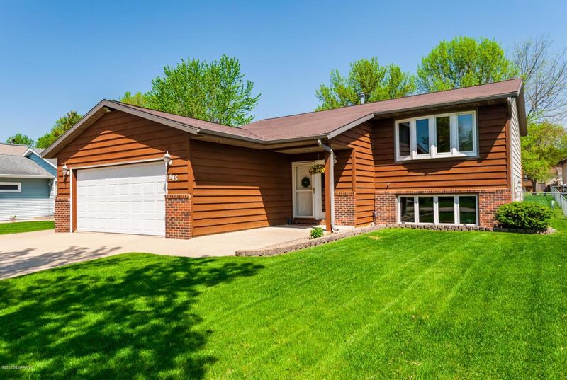 845 25th St SE, Rochester, MN 55904