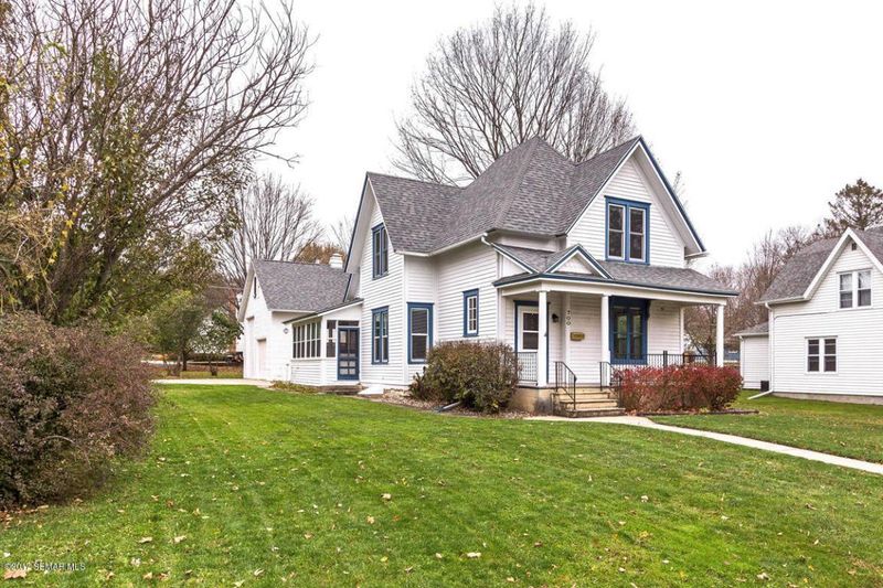 700 Winona St SE, Chatfield, MN 55923