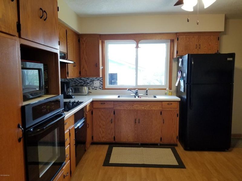 1817 18 1/2 St NW, Rochester, MN 55901
