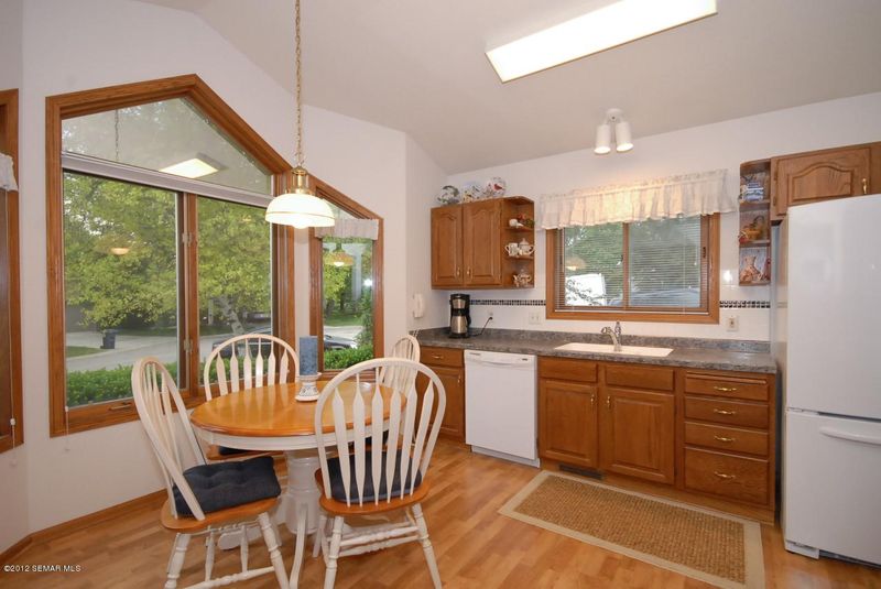 2615 Westridge Ln NW, Rochester, MN 55901