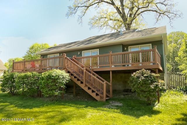 710 Shore Acres Rd, La Crescent, MN 55947