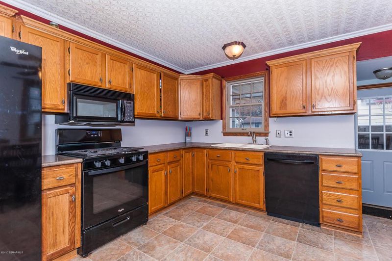 3910 7th Pl NW, Rochester, MN 55901