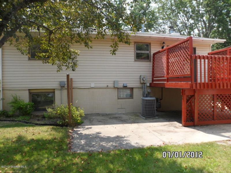 967 18th St SE, Rochester, MN 55901