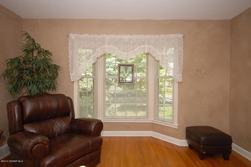 1340 2nd St NW, Rochester, MN 55901