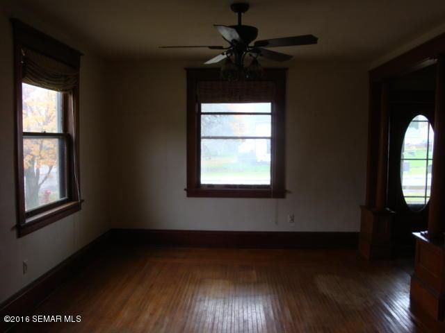 211 Lafayette Ave SW, Eyota, MN 55934