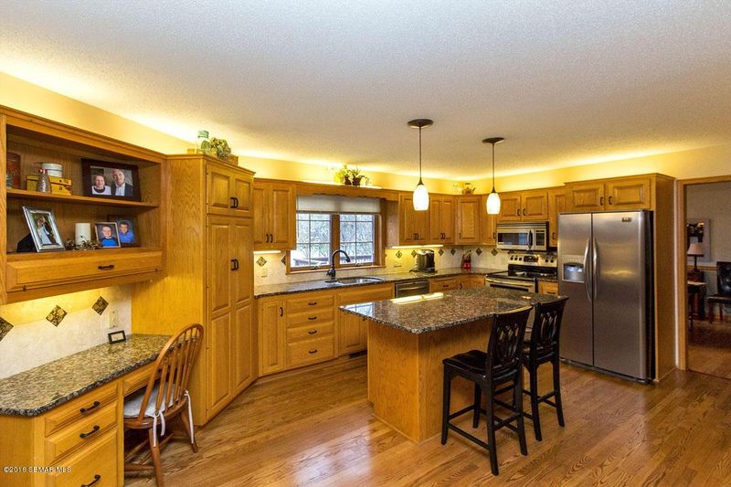 2019 Northview Ln NE, Rochester, MN 55906