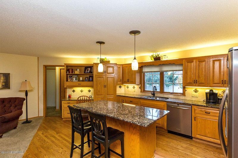 2019 Northview Ln NE, Rochester, MN 55906