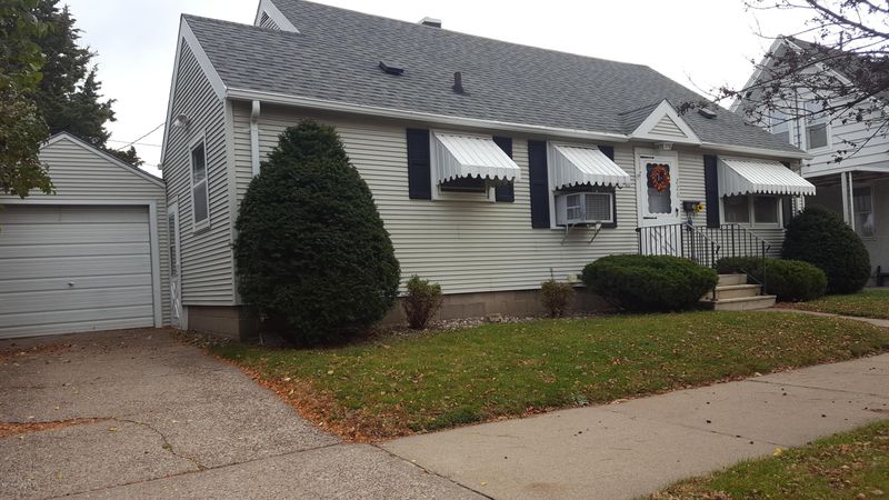 226 Hilbert St, Winona, MN 55987