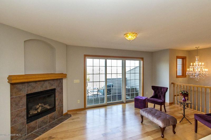 616 Shardlow Ln NE, Byron, MN 55920