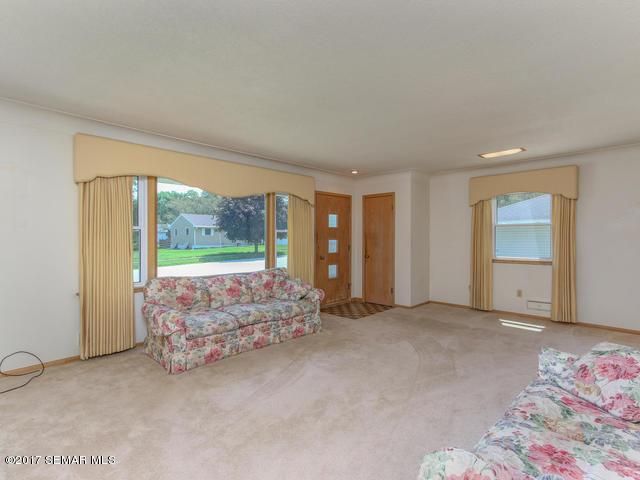 2215 15th Ave NW, Rochester, MN 55901