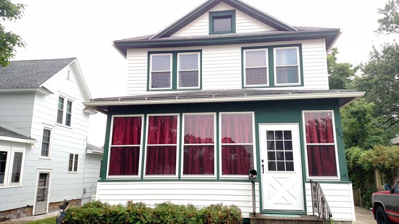 705 1st Ave SW, Austin, MN 55912