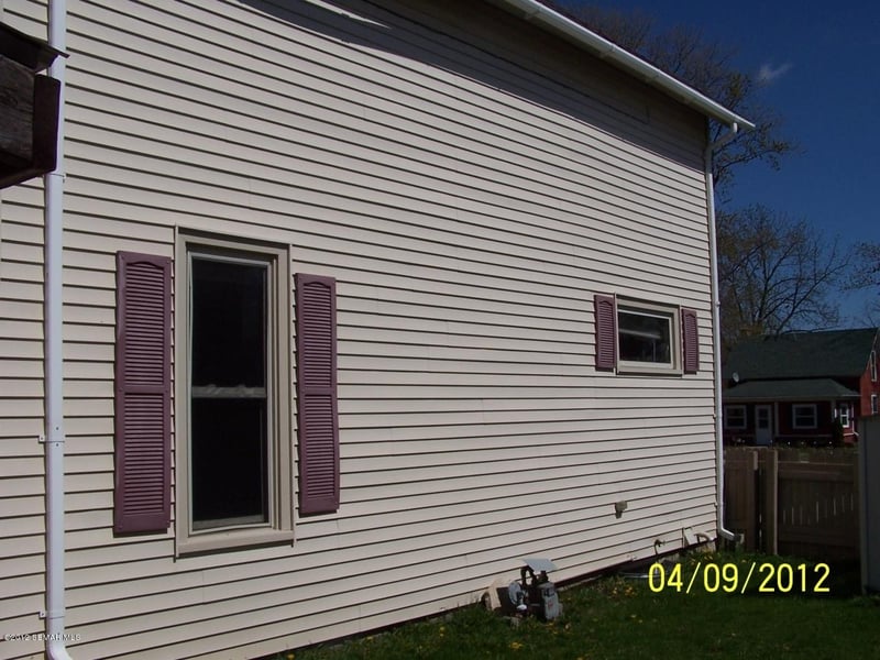115 Dover St N, Dover, MN 55929