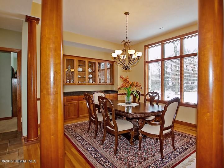 1256 Wicklow Ln SW, Rochester, MN 55902