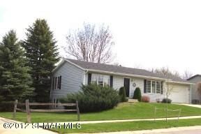 326 43rd Ave NW, Rochester, MN 55901