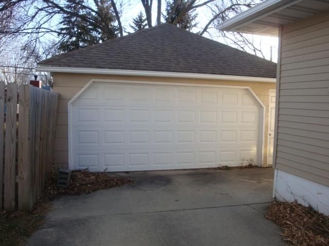1832 19th St NW, Rochester, MN 55901